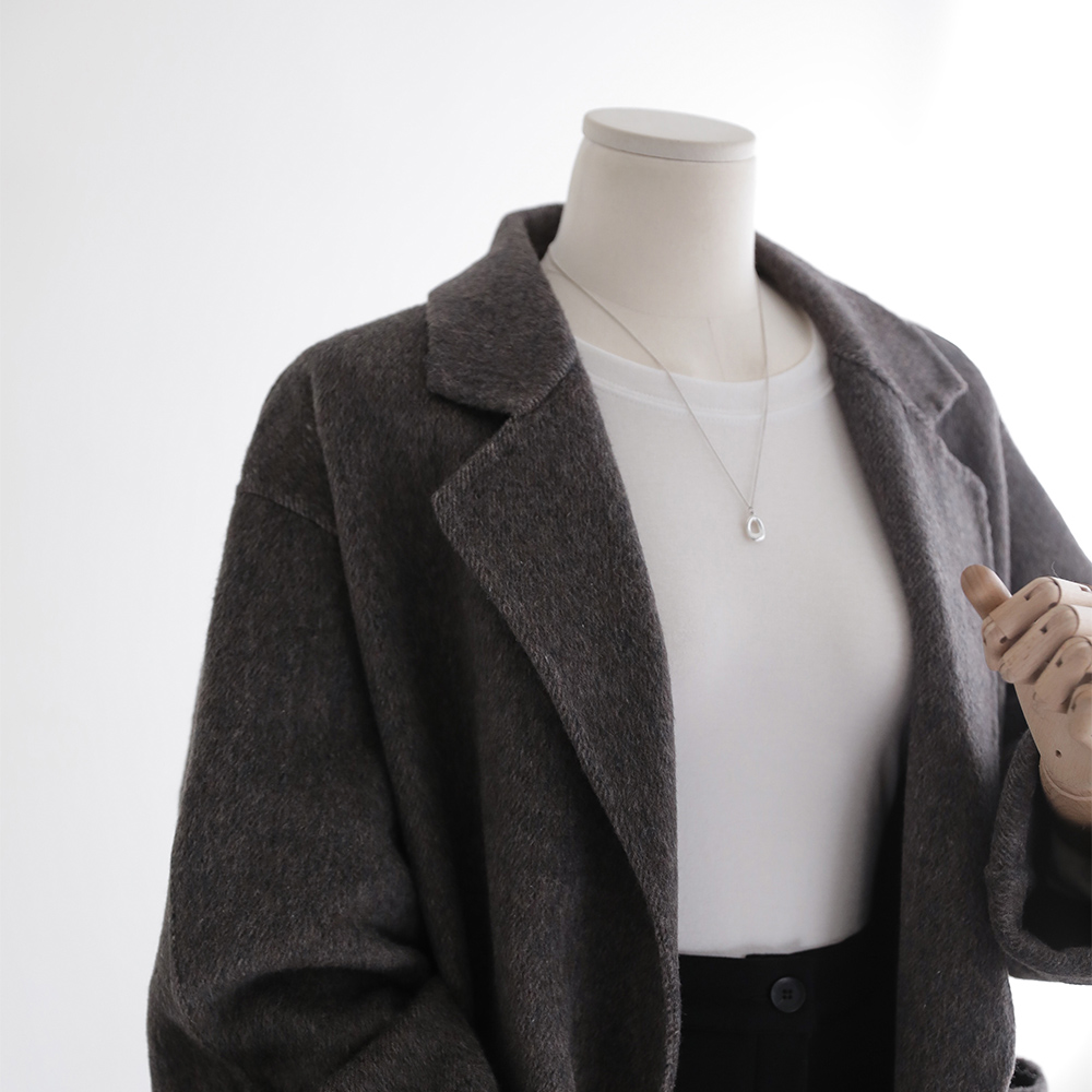 포근하고 세련된 겨울 코트, 이렇게 입어보세요!