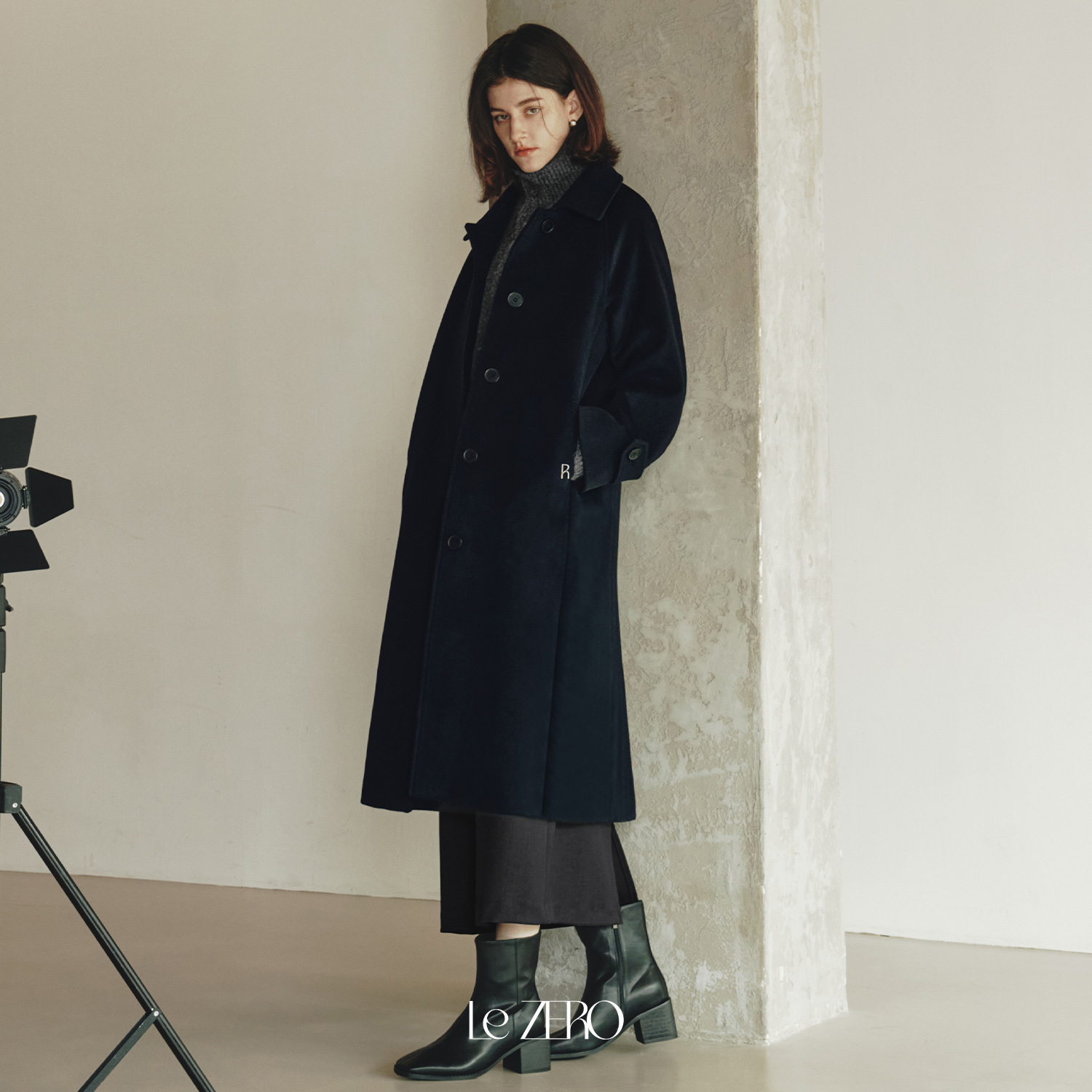 포근하고 세련된 캐시미어 울 롱 코트, 지금 바로 만나보세요!