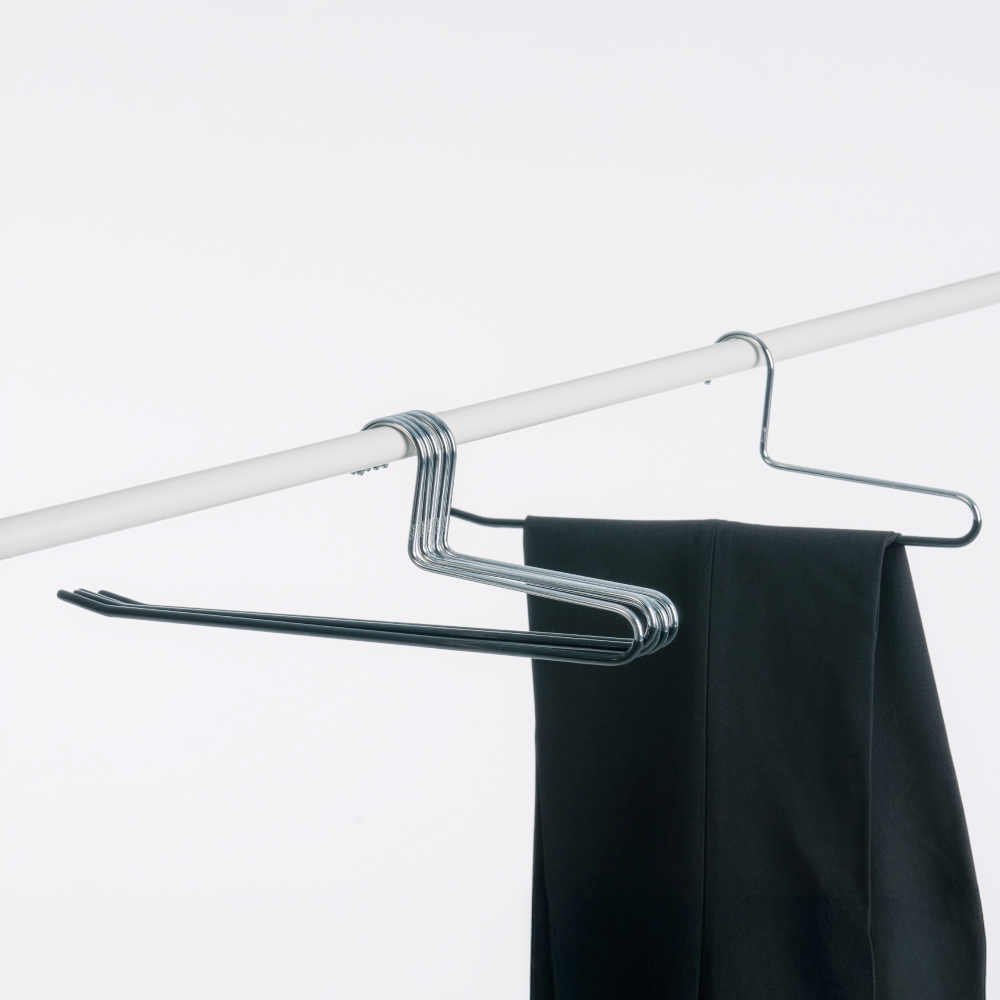 편하게 사용할 수 있는 고정형 논슬립 바지걸이와 치마걸이 추천