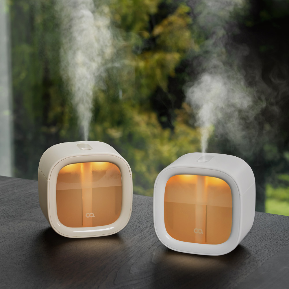 작고 귀여운 무선 가습기, 책상 위에 딱 좋아요!