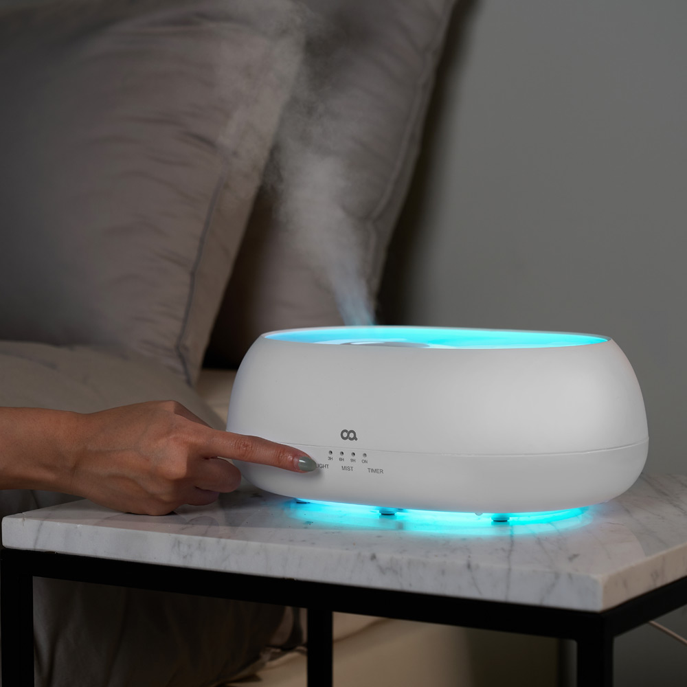 집에서도 쉽게 사용하는 아늑한 무드등과 미니 가습기 추천