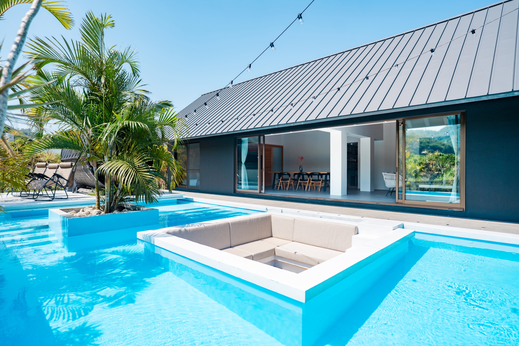 오키나와에서 가족과 함께하는 특별한 숙소 경험, 리플렉션 빌라즈 글란츠에서 보내는 여유로운 시간