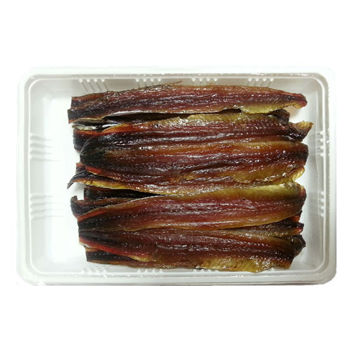 포항 구룡포에서 맛보는 과메기 손질, 20마리로 푸짐하게 즐기기