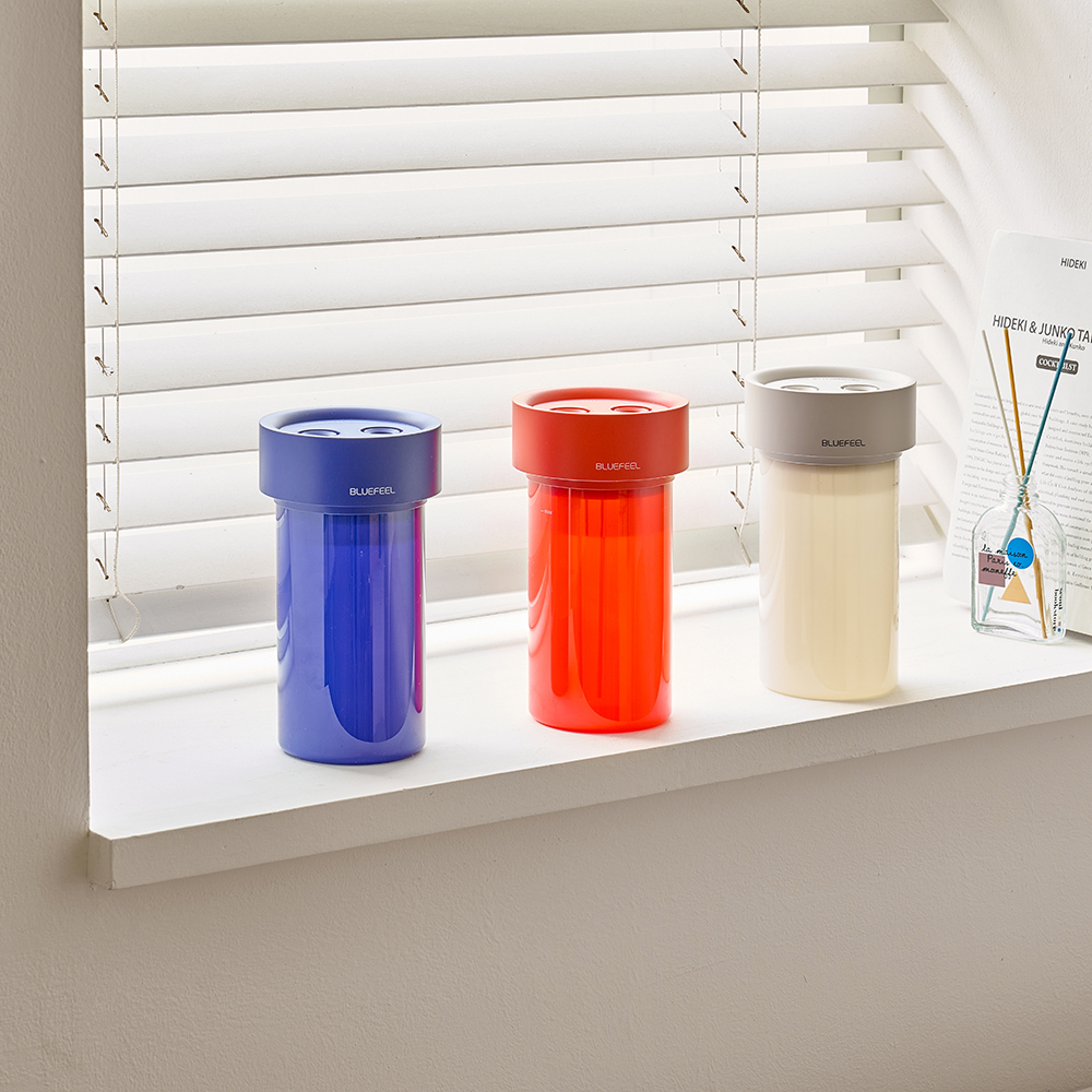 일상에 딱 맞는 작은 가습기, 휴대하기도 편하고 실용적이에요!