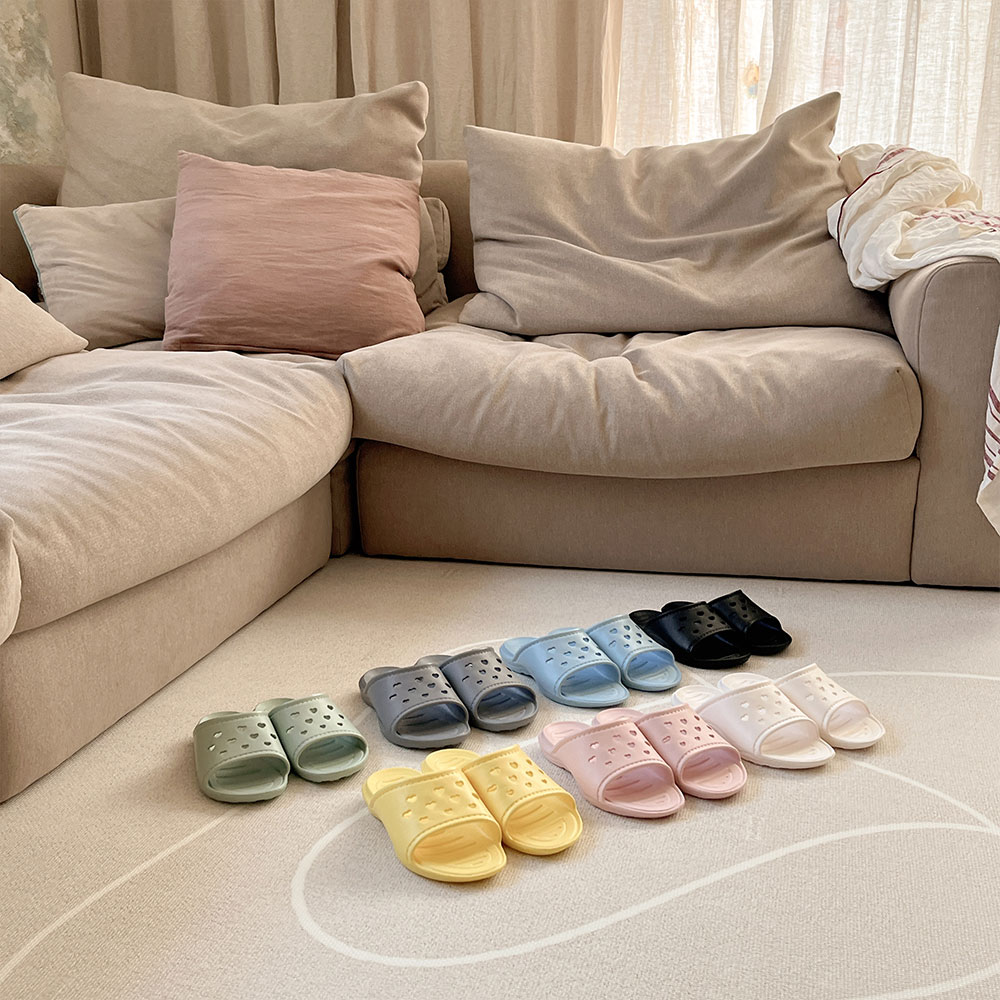 집에서 편하게 신을 수 있는 귀여운 유아 아동 욕실화 추천