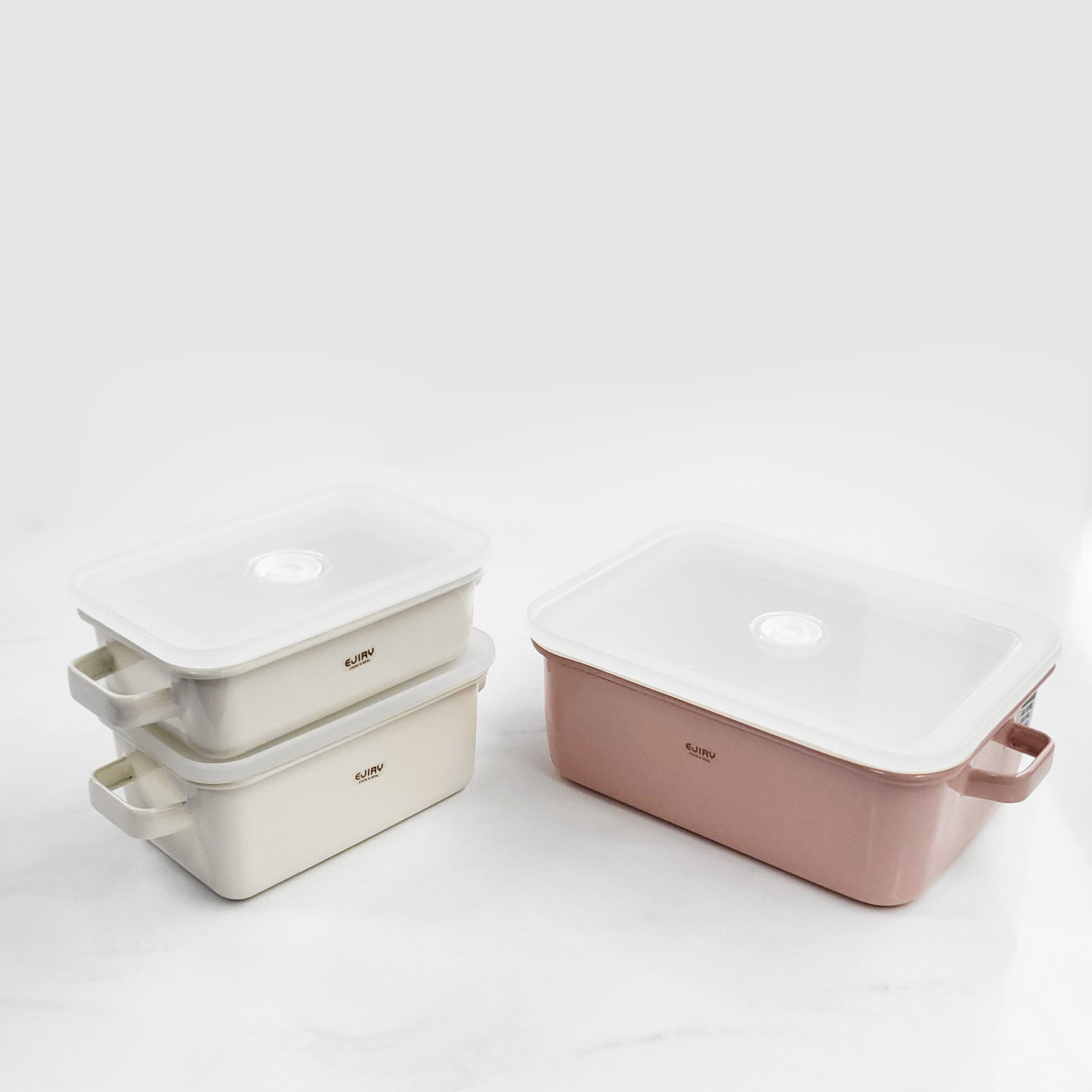 가정에서 쉽게 사용하는 인덕션용 법랑 냄비와 밀폐용기 세트 추천