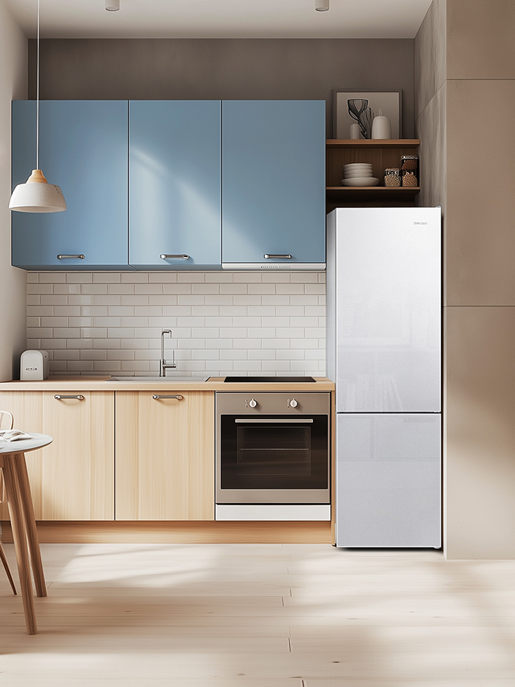 작은 공간에 딱 맞는 2도어 냉장고, 깔끔한 디자인으로 집안 분위기 살리기