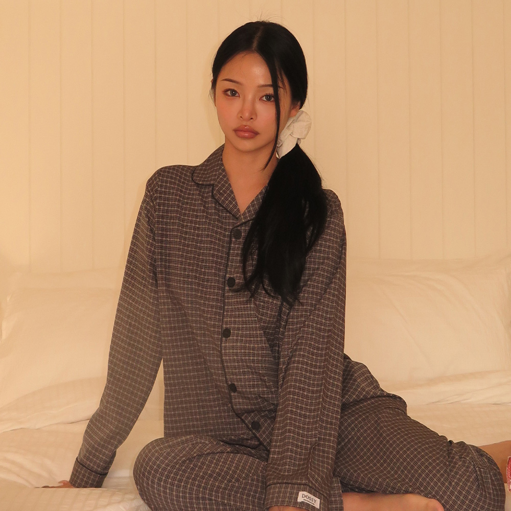 편안한 밤을 위한 실크 느낌 긴팔 커플 잠옷 세트 추천!