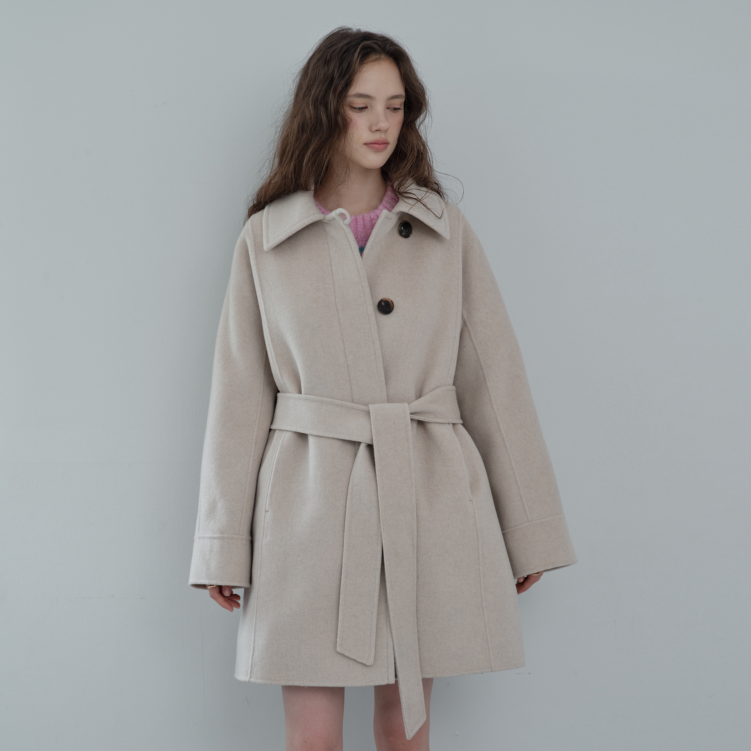 포근하고 세련된 캐시미어 하프코트, 이제 따뜻하게 입어보세요!