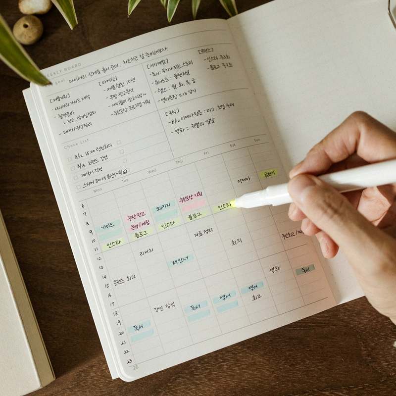 일상 속 소중한 감사와 업무 정리를 위한 만년 다이어리 추천