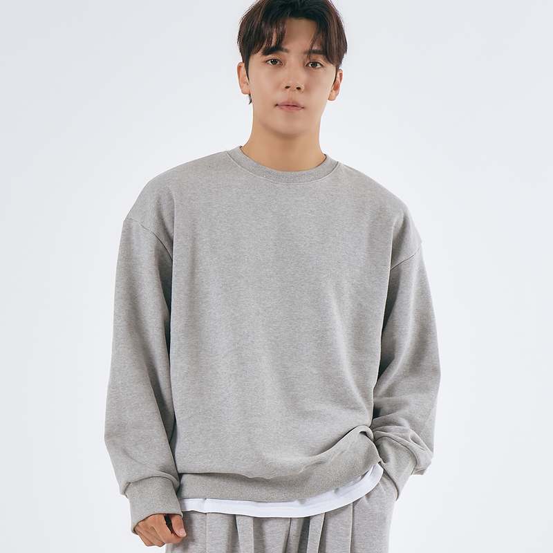 남녀 모두 편하게 입을 수 있는 오버사이즈 면 긴팔 티셔츠 추천!