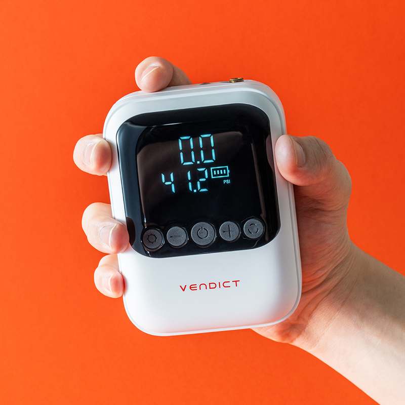 차량 타이어 공기압 체크와 공기 주입이 간편한 방법