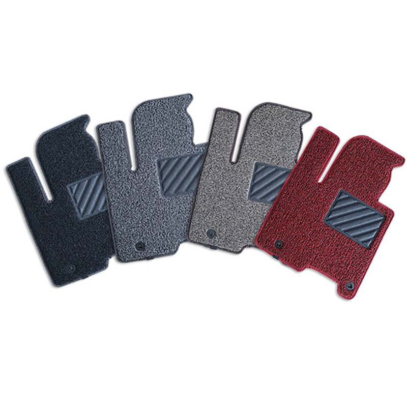 차량 내부를 깔끔하게 유지하는 코일매트, 한번 써보면 만족도가 높아요!