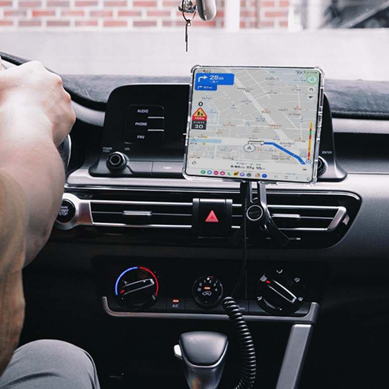 차량에서 편리하게 사용하는 맥세이프 무선 충전 거치대 추천