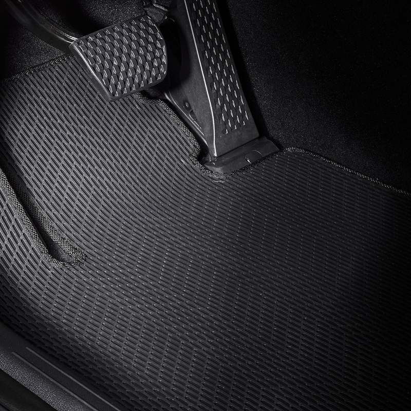 차량 내부를 깔끔하게! 메이튼 TPE 카매트로 쉽고 빠르게 교체하는 방법