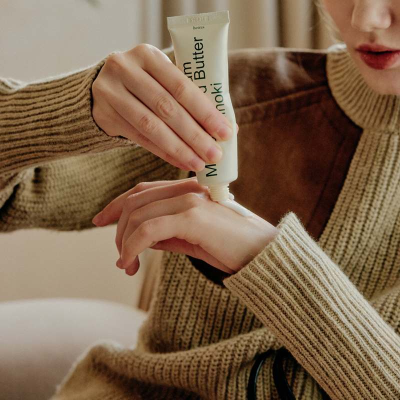 일상 속에서 쓰기 좋은 부드럽고 향기로운 핸드크림 추천