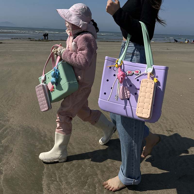 수영장 가기 전 꼭 챙겨야 할 방수 수영가방 추천!