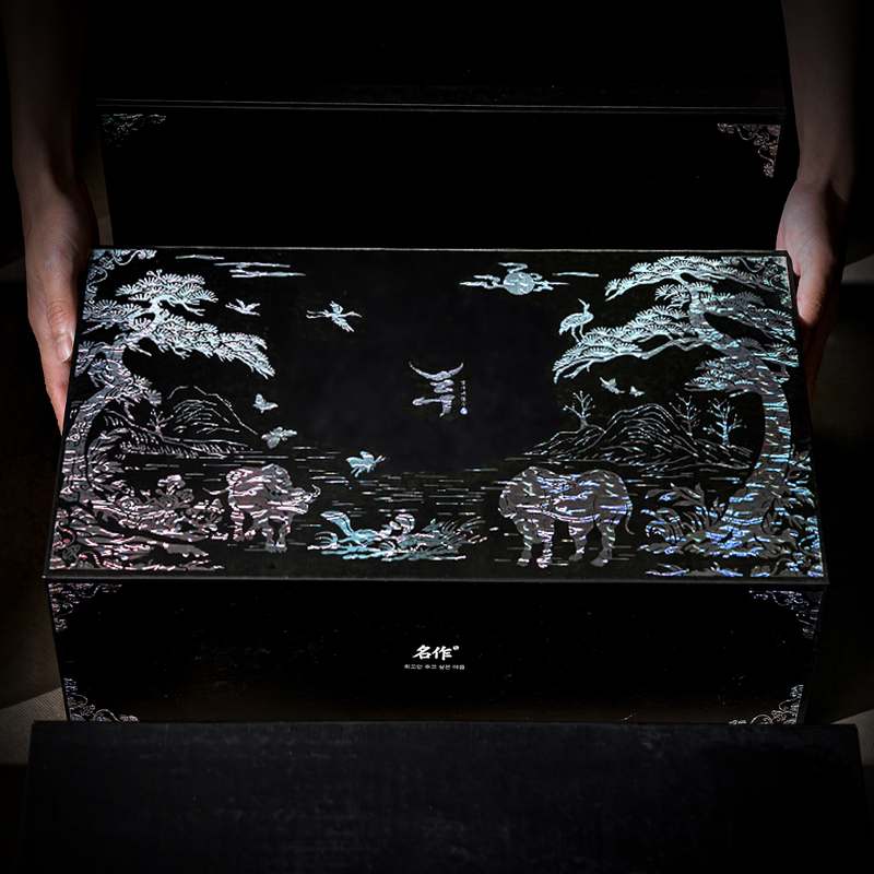 추석 명절에 딱 좋은 1등급 투뿔 한우 선물세트, 소고기 1.2kg으로 가족과 함께 즐기세요!