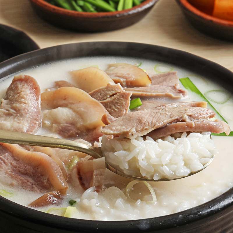 캠핑이나 집에서 간편하게 즐기는 순대국 한 그릇, 이렇게 만들어보세요!