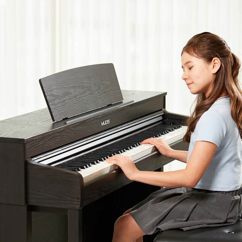 일상에서 만나는 디지털 피아노, MQ-500으로 연습해보세요!