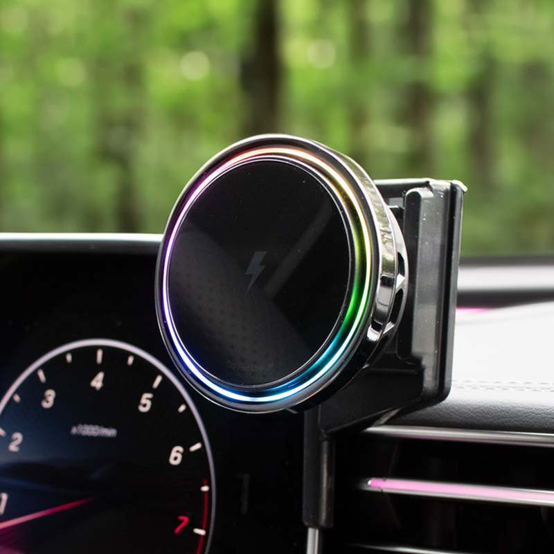 차량에서도 빠르고 안전하게 충전하는 방법, 한번 알아볼까요?