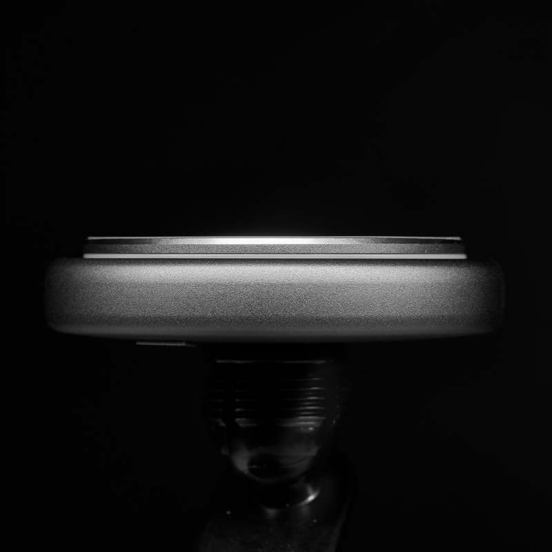 차량에서 편리하게 사용하는 마그네틱 핸드폰 거치대 추천