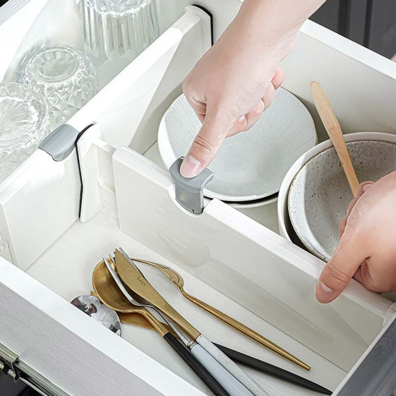 옷장 정리, 이 작은 수납칸막이 하나면 깔끔하게 해결돼요!