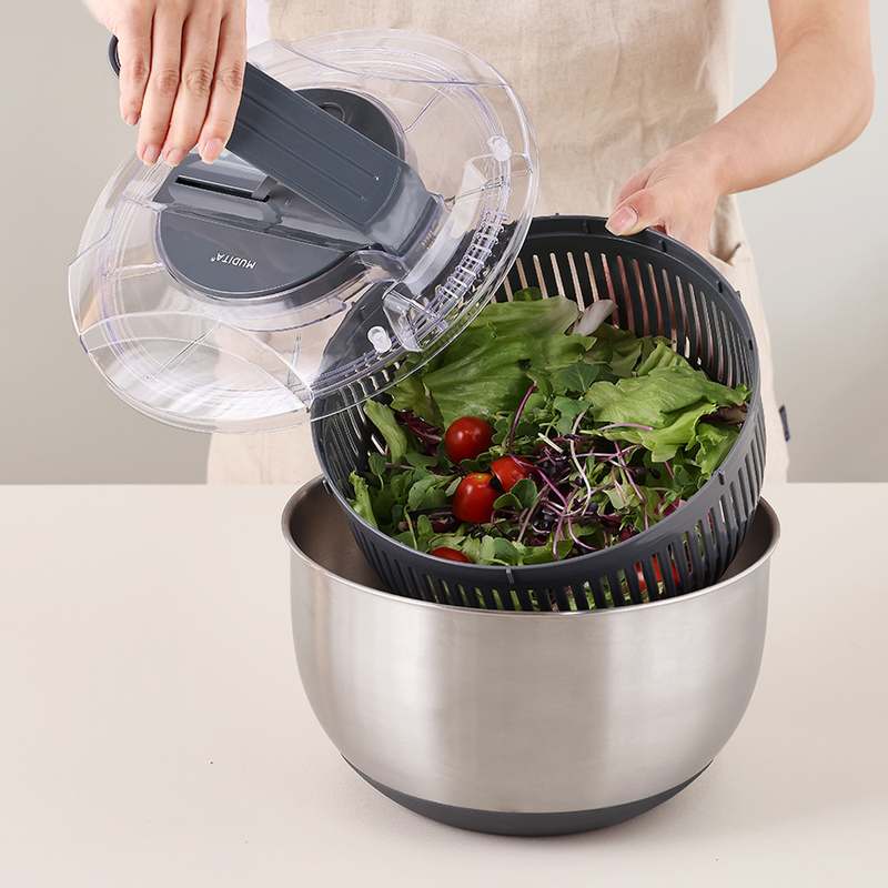 집에서도 쉽게 사용하는 만능 믹싱볼과 채칼 세트 추천!