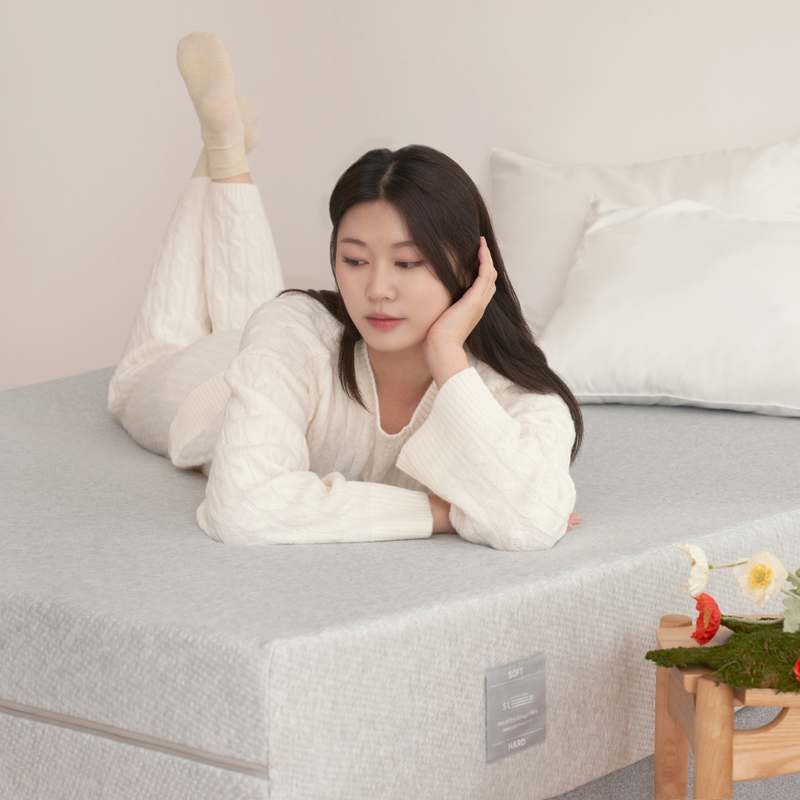 편안한 잠자리를 위한 25cm 두께의 단단한 메모리폼 매트리스 추천