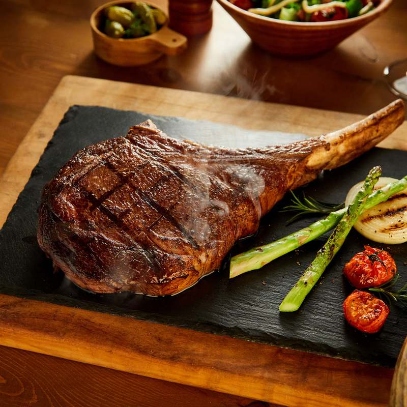 캠핑에서 즐기는 진짜 맛! 토마호크 스테이크로 특별한 바베큐 경험하기