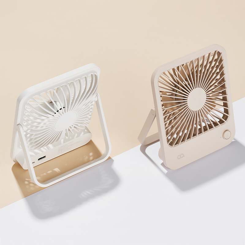 작고 귀여운 무선 선풍기, 어디서든 시원하게 사용하세요!