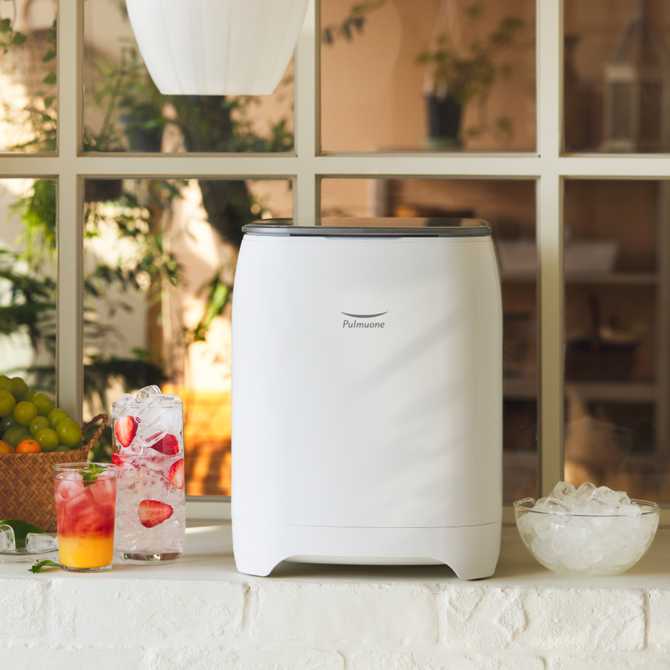 가정이나 사무실에서 유용한 자동 세척 제빙기, 풀무원 퓨어 크리스탈 얼음기