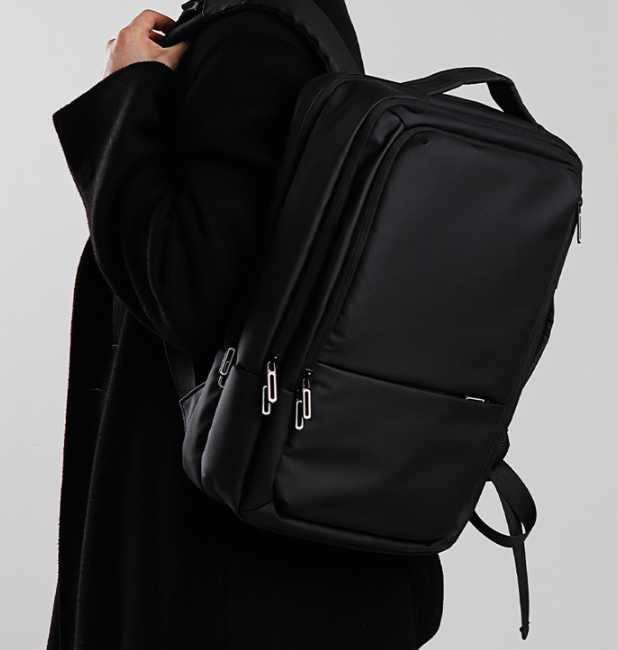 가볍고 실용적인 비즈니스용 노트북백팩 추천, 여행과 출근 모두 OK