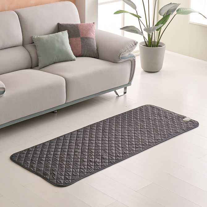 캠핑이나 집에서 편하게 사용할 수 있는 전기요, 곰표한일 탄소매트 소개