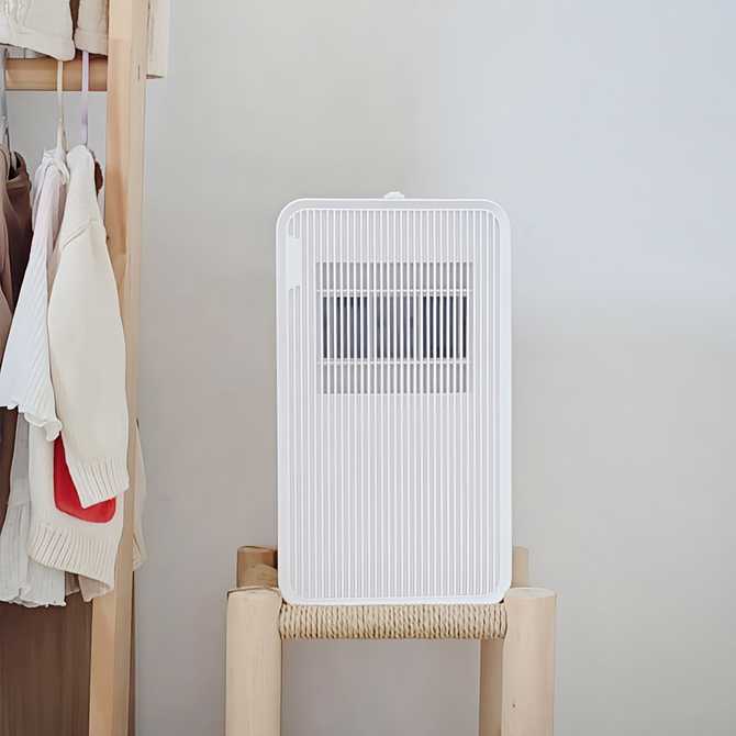 작고 강력한 제습기, 집안 곳곳에 활용하기 좋아요