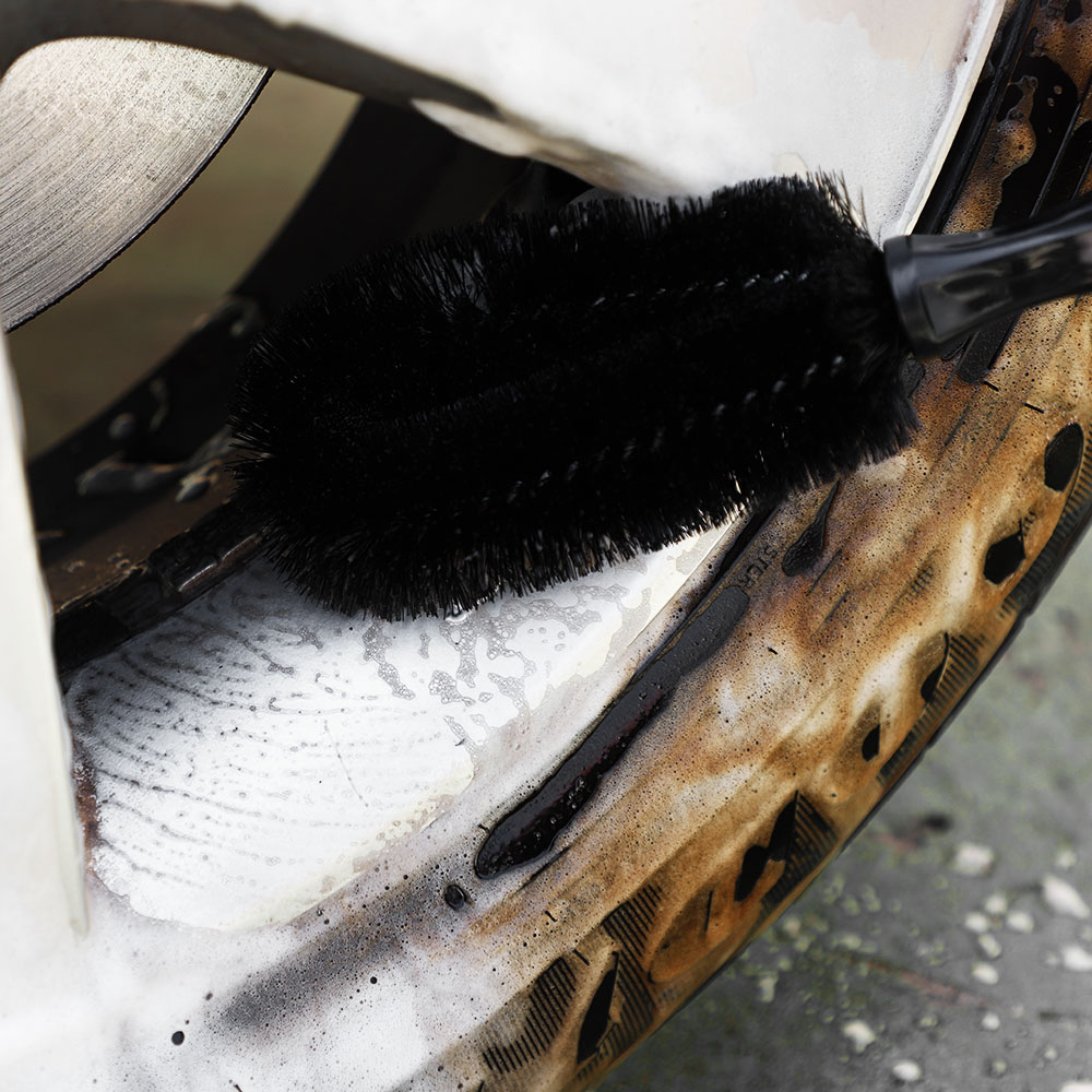 쉽고 빠르게 휠과 타이어를 새것처럼! 다이나믹 휠클리너 추천