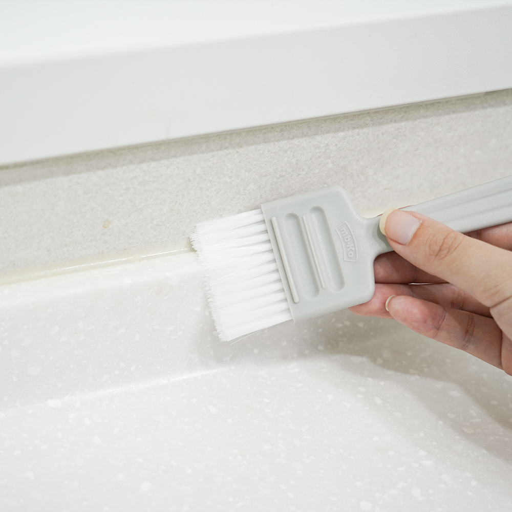 곰팡이 걱정 끝! 집안 곳곳을 깨끗하게 만들어주는 곰팡이 제거제