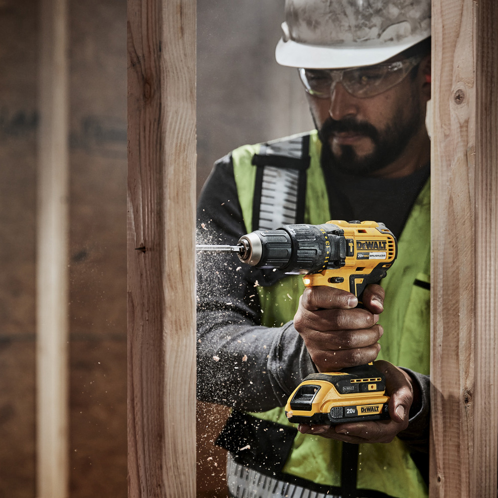 집에서 쉽게 사용하는 디월트 콘크리트 타공 드릴, 성능과 가격 모두 만족!