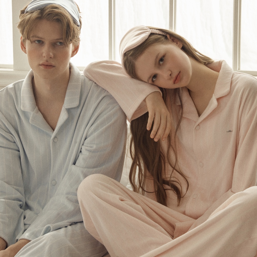 편안한 밤을 위한 에블린 긴팔 커플 잠옷 추천, 집에서 즐기기 딱 좋아요!