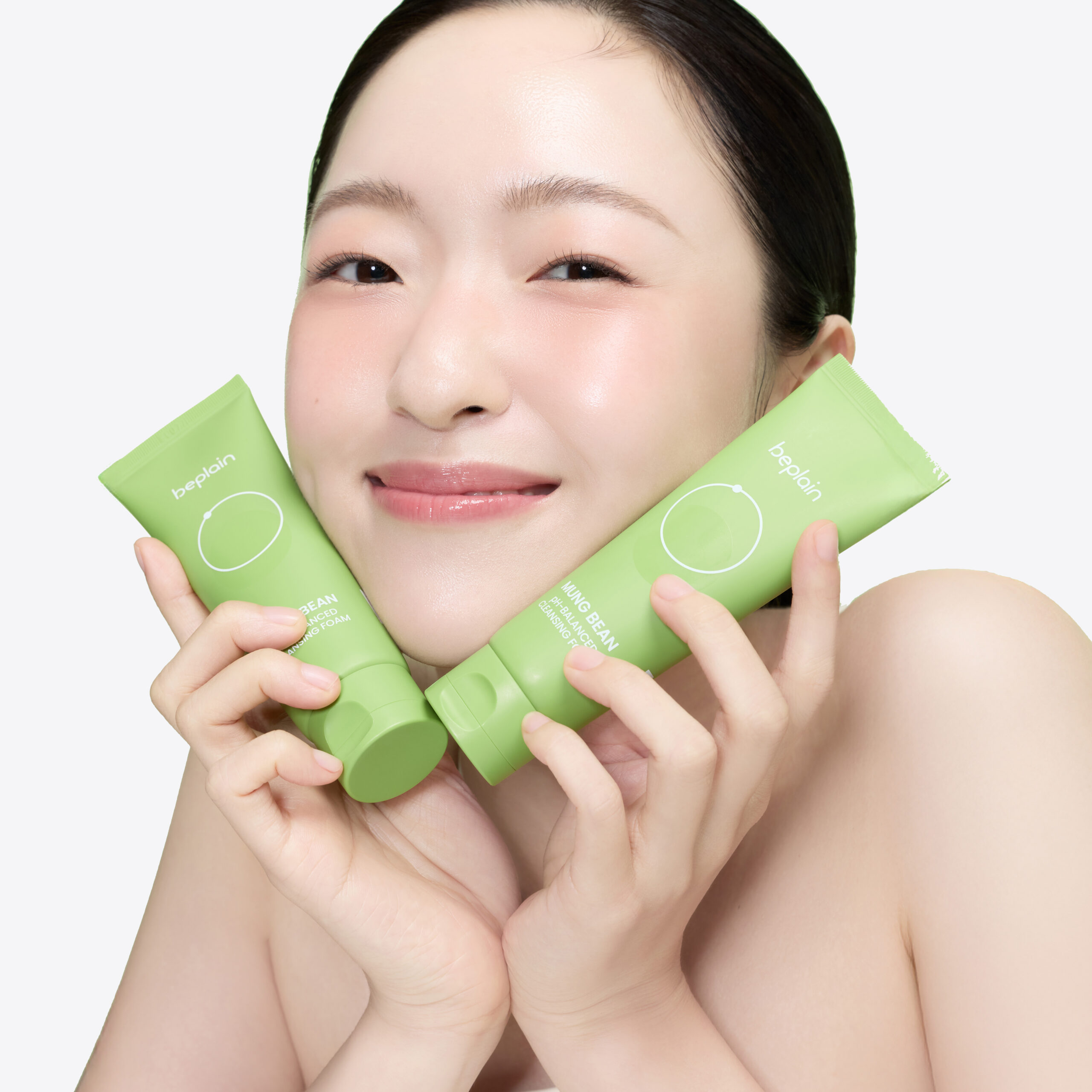 일상 속 피부 관리, 녹두 성분이 든 약산성 클렌징폼으로 시작해보세요!
