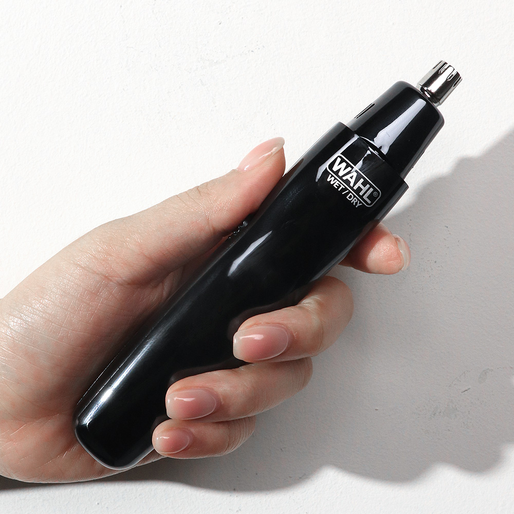 쉽고 빠르게 손질하는 코털과 눈썹, 귀털 정리 방법