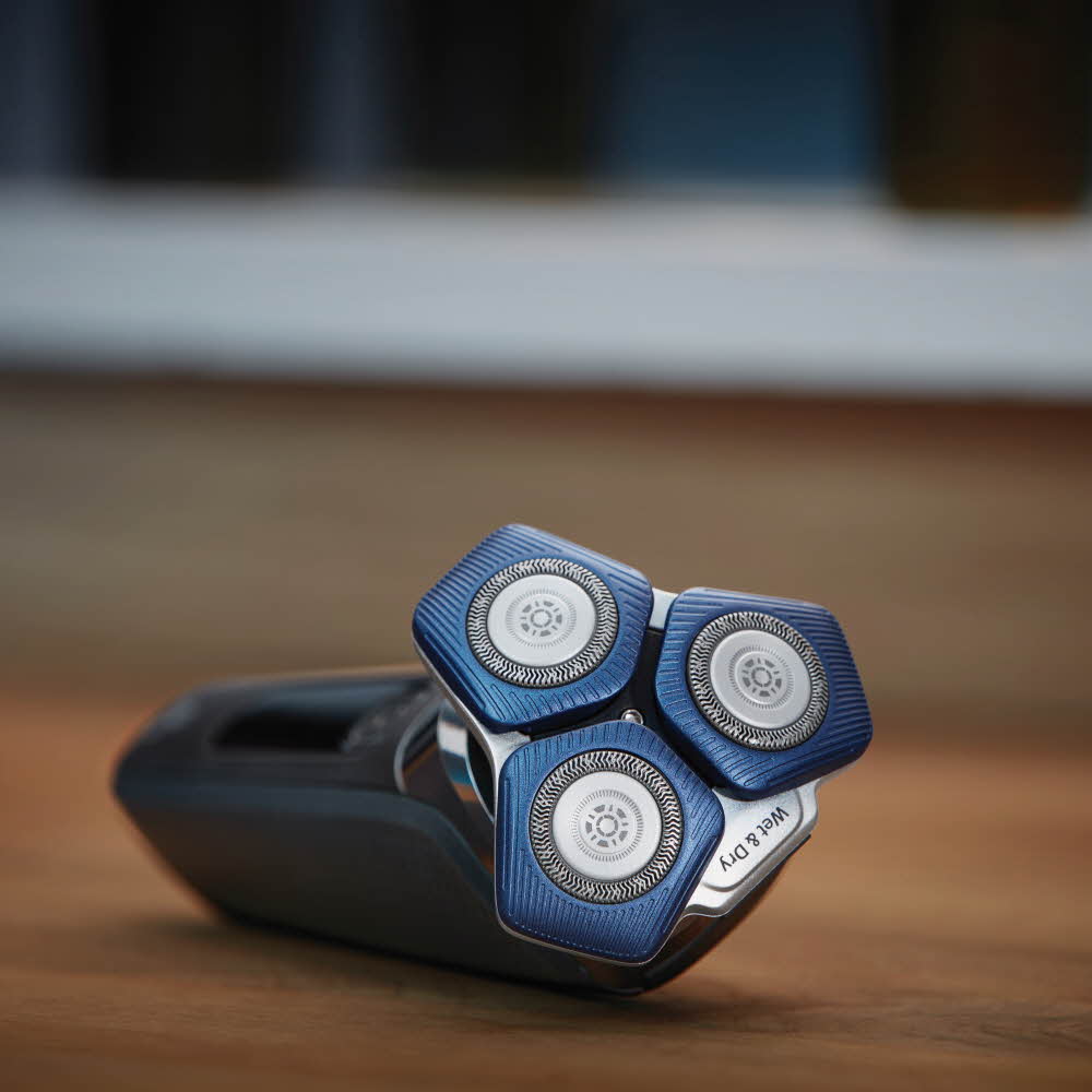 일상에서 편하게 사용하는 필립스 전기면도기, SkinIQ 7000으로 깔끔하게!