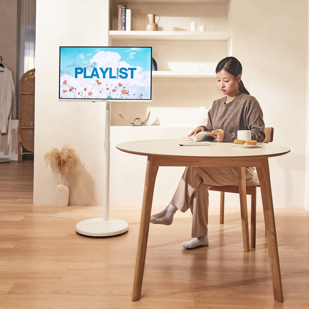 가볍고 이동이 편한 스마트 TV, 집에서도 쉽게 설치하는 방법 알려드릴게요!