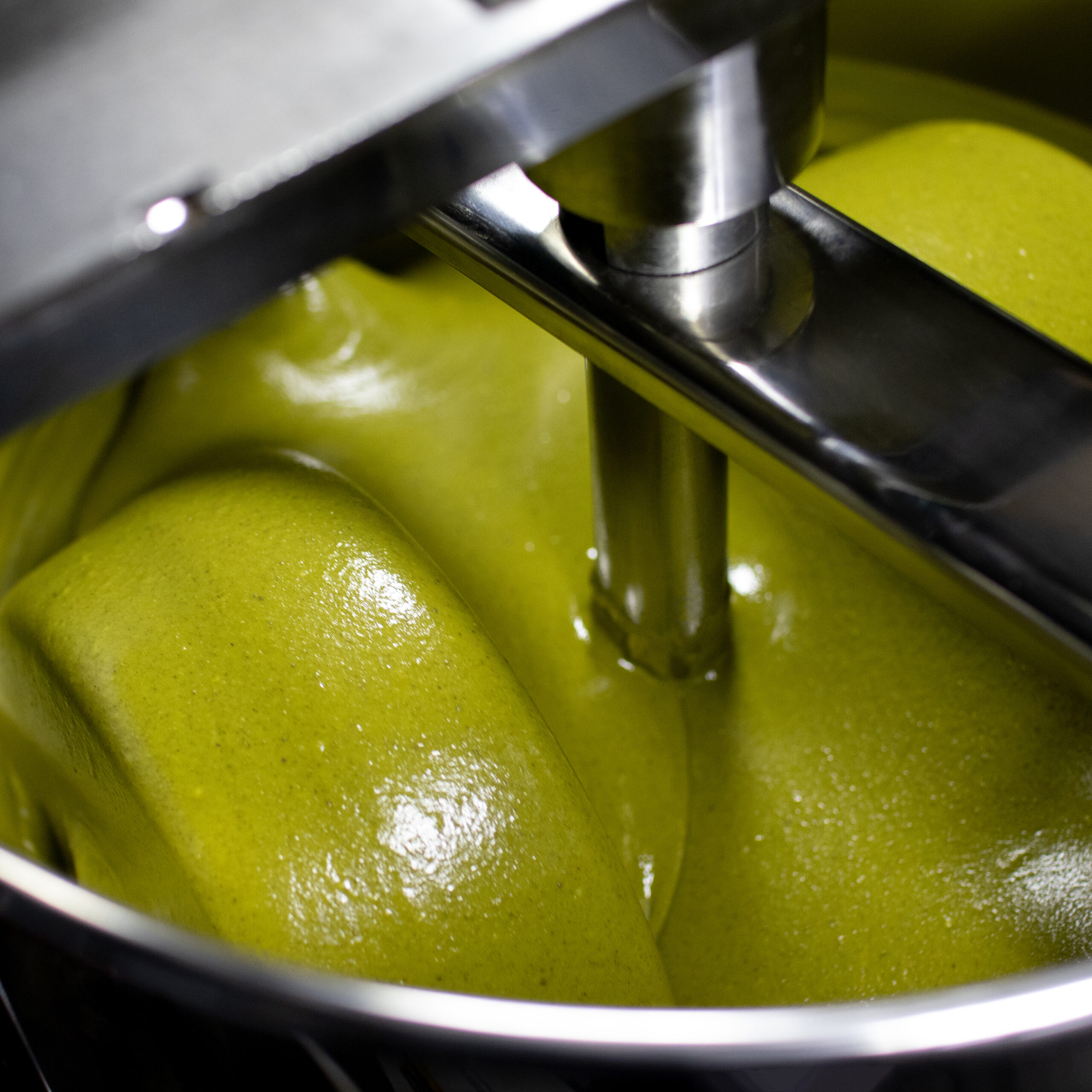 달콤하고 고소한 피스타치오 버터, 집에서도 쉽게 만들어보세요!