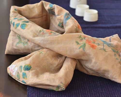 편안하고 멋스럽게, 린넨 누빔 머플러로 스타일 업!