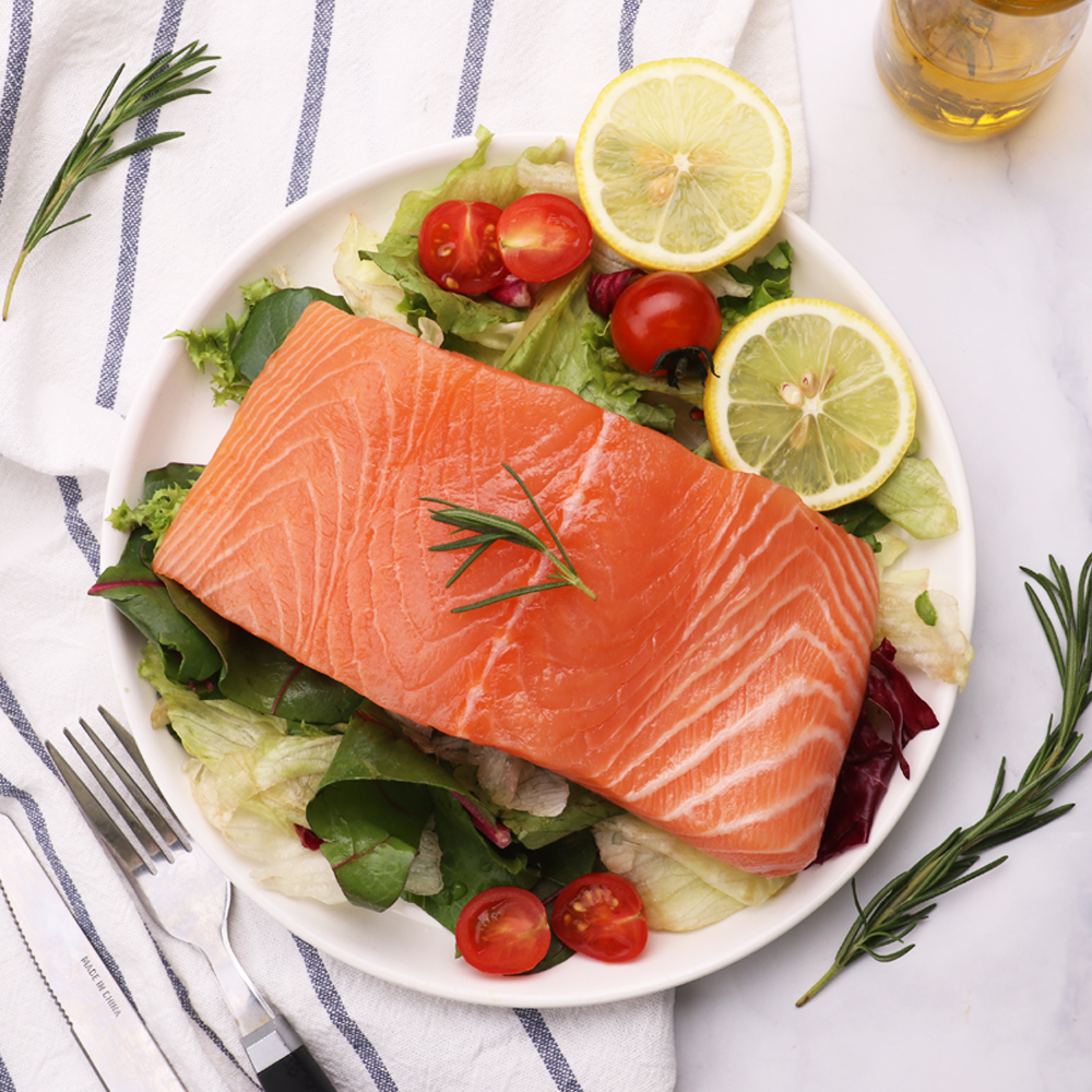 신선하고 맛있는 노르웨이 연어, 집에서 즐기기 좋은 슬라이스 제품