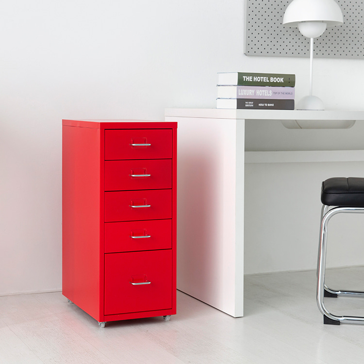 실용적이면서도 깔끔한 서랍장, 집안 정리의 핵심 아이템