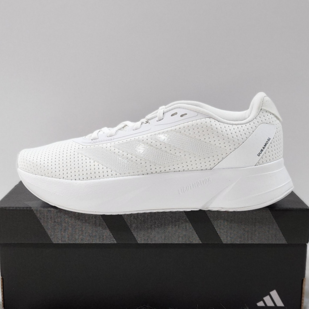 편안한 발볼과 뛰어난 착용감! 남성용 운동화 추천