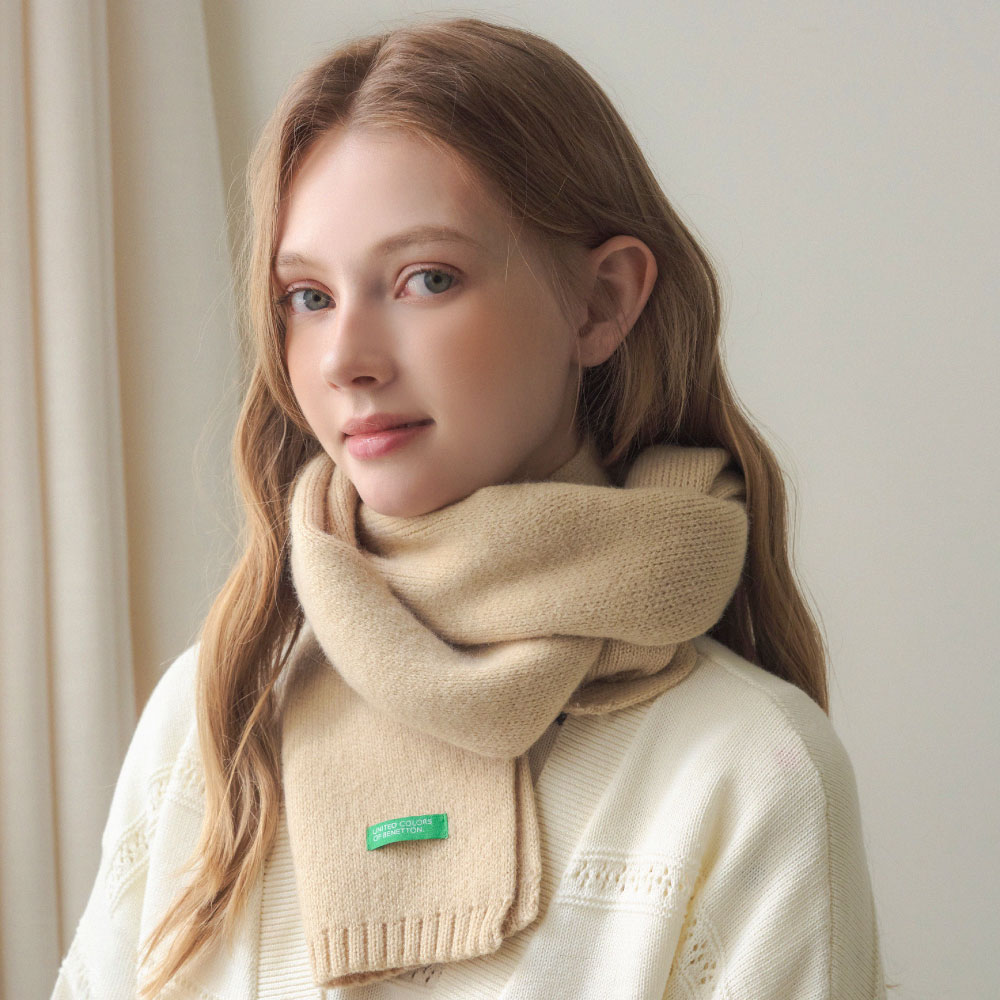 편안하고 따뜻한 컬러 니트 머플러로 겨울 스타일 업그레이드!