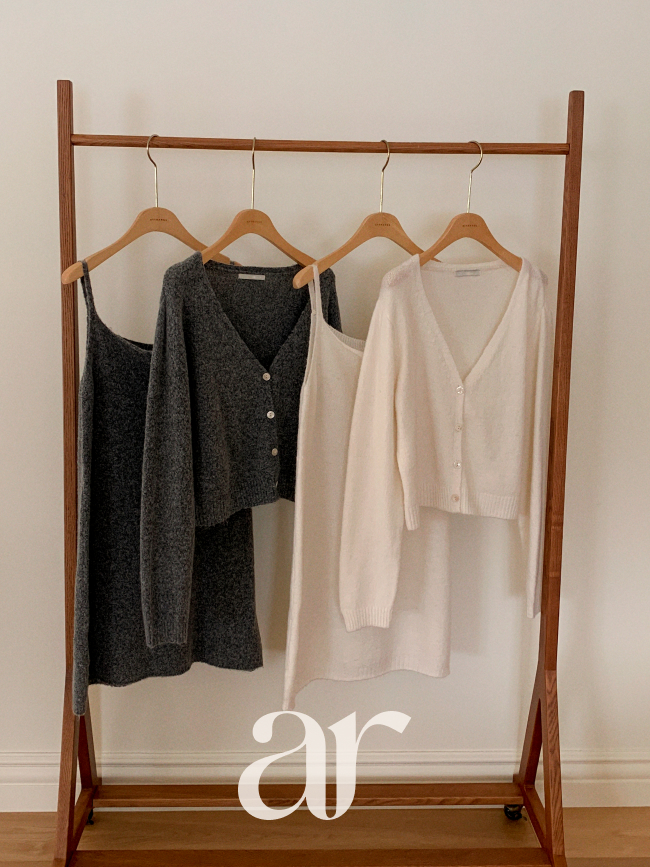 편하게 입기 좋은 울 니트 나시 원피스와 가디건 세트 추천!